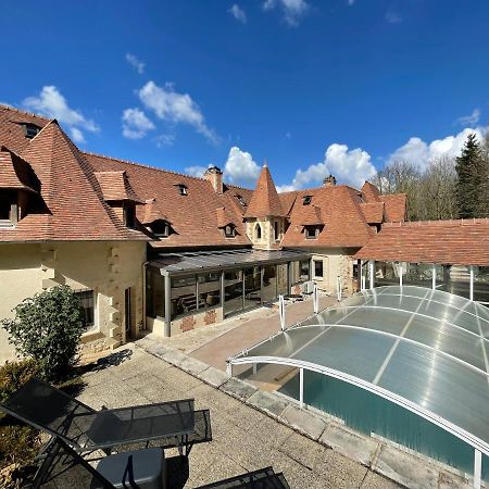 Le Prieure Des Fontaines Hotell Les Preaux Eksteriør bilde
