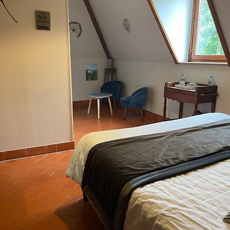 Le Prieure Des Fontaines Hotell Les Preaux Eksteriør bilde